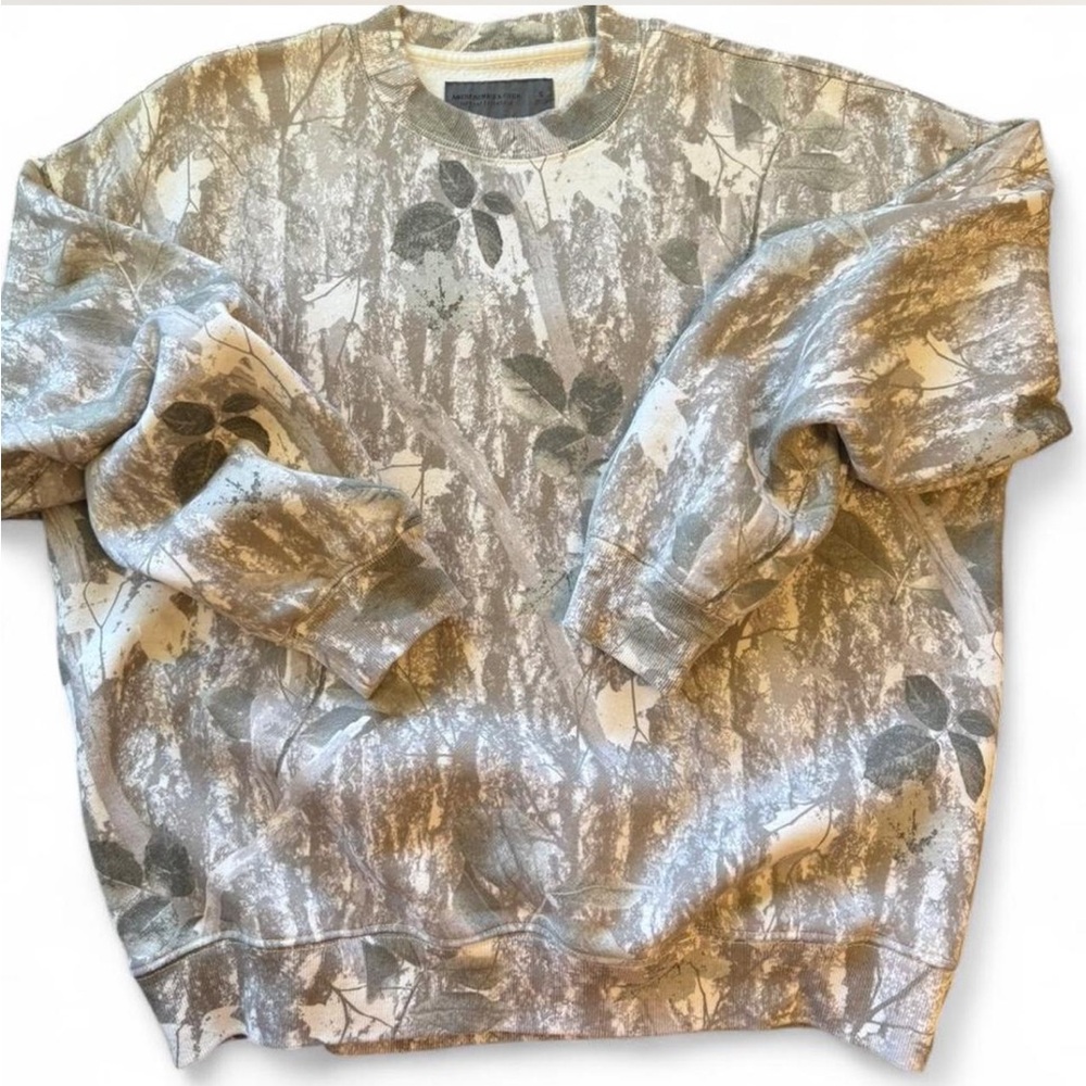 Abercrombie & Fitch Oversized Camo Crew Sweatshirt